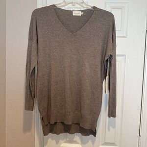 Dreamers S/M Sweater High Low Over Size Very Soft V Neck‎ Viscose NWT